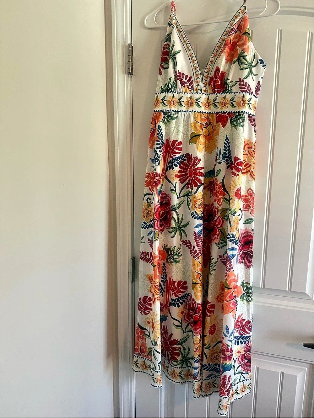 CUPSHE Floral Maxi Dress in White & Multicolor NWT